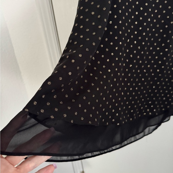 Bisou Bisou black polka dot sleeveless/chiffon tops in excellent condition: (L) - Picture 3 of 7
